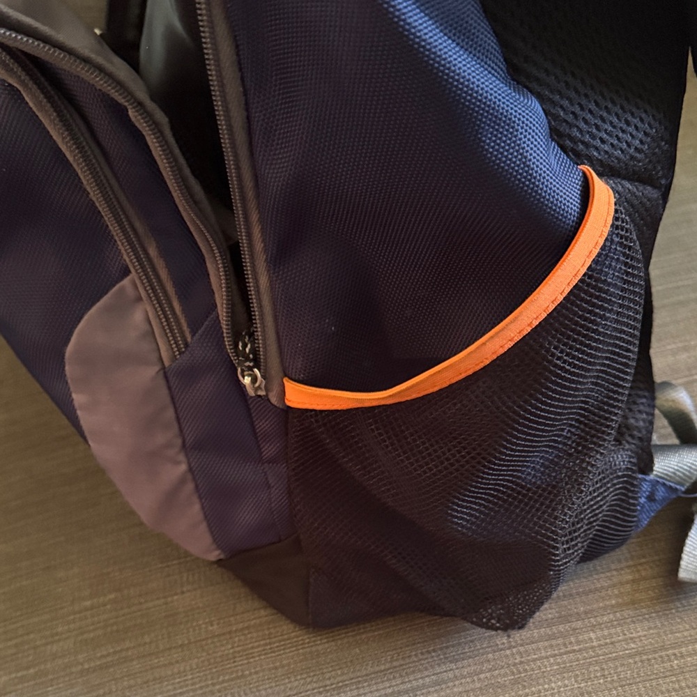 Columbia Summit Rush Backpack or Diaper Bag - Picture 7 of 10